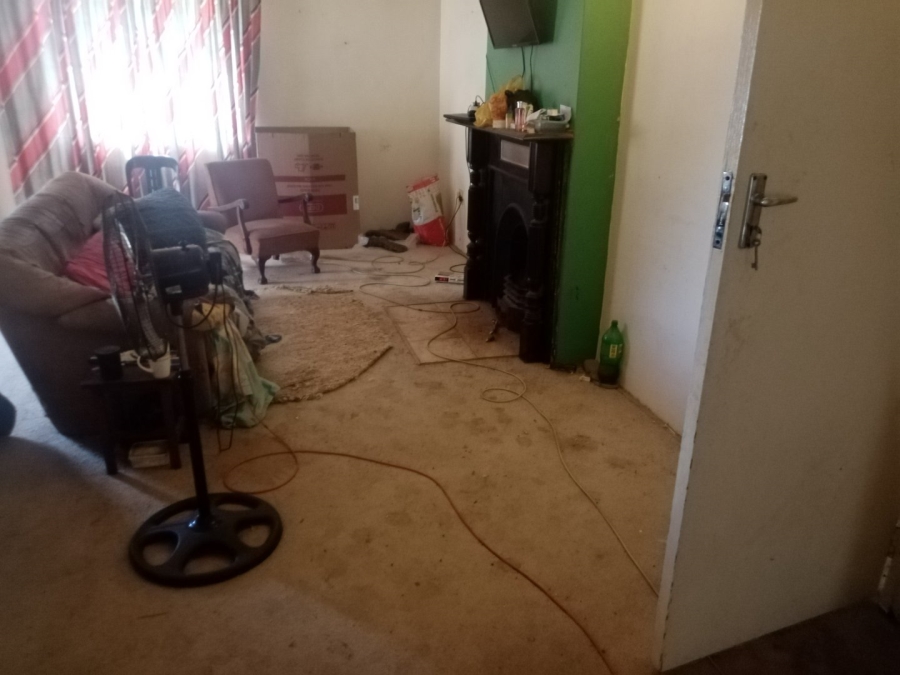 4 Bedroom Property for Sale in Petrusburg Free State